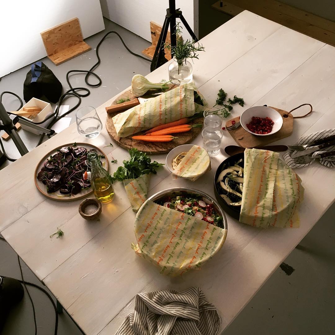 Throwback to our first ever photoshoot! We loved working on this, and can't wait for our next one...

#tbt #throwbackthursday #veganfoodwraps #veganliving #reducereuserecycle #zerowaste #plasticfree #ecofriendly #banplastic #plasticfreekitchen #vegan