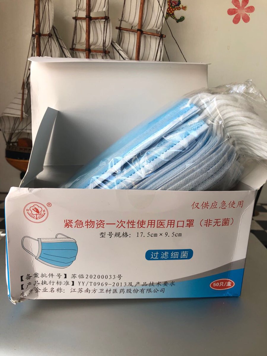 godissee1's tweet photo. @dwnews Everyone has the responsibility to fight against the epidemic, there is a need to mask the friend can contact, the eu standard, complete license! Medical, civil, N95, etc., sf shipping responsible for customs clearance, directly to your hands.
有需要口罩的朋友可联系，欧盟标准 https://t.co/v5fNzF8ezO