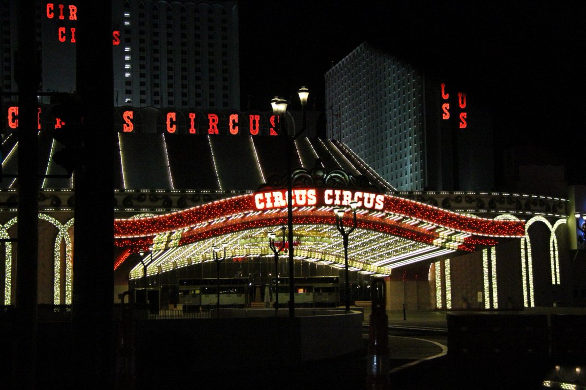 WATCHYATONE tweet media