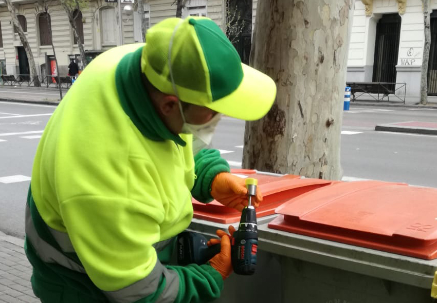 Desde <a href="/SULOIberica/">SULO Ibérica</a> queremos dar nuestro apoyo a todos aquellos trabajadores que, al igual que los nuestros, están diariamente en la calle realizando labores de lucha contra el COVID_19….¡¡¡MUCHO ÁNIMO A TODOS!!!