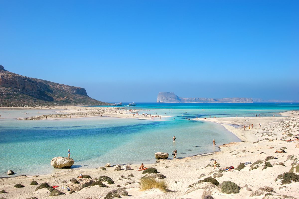 Greece is undeniably a land renowned for its spectacular beaches! 💙
Which one is your favourite? 💦

📸 Balos, Crete 

#Greeka #Summer #Beaches