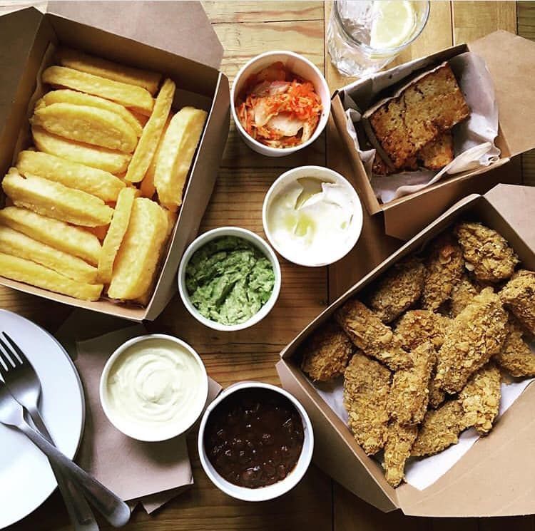 OriginalShrews's tweet photo. Support one of Shrewsbury's outstanding eateries and treat yourself to some indulgent food.
Many of our town's businesses now offer collection and both in-house and third party delivery.
📷 @okra_eatplants https://t.co/rHOErtp2M1