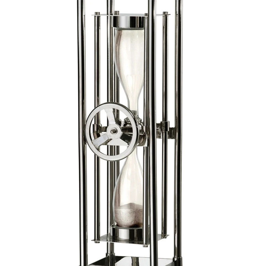 malinda_gallery's tweet image. Hourglass II Floor Clock by Howard Miller, This striking metal floor clock is finished in polished chrome and features a tempered glass display shelf in the base.

#howardmiller #floorclock #luxuryfurniture #americanhome #malindafurnituregallery