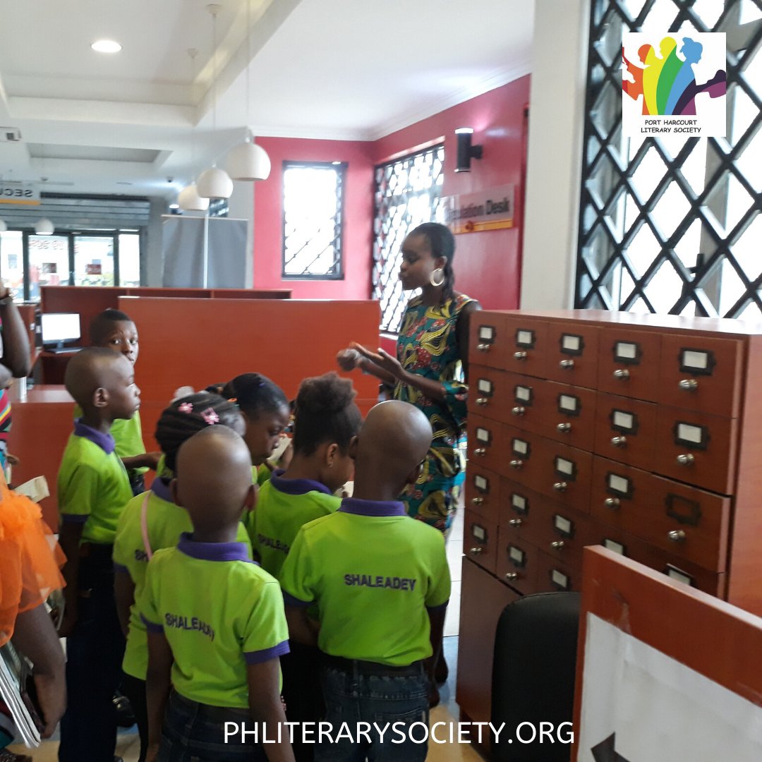 Phlslibrary's tweet photo. Recent @PHLSLibrary tour with #ShaleadevSchool facilitated by the Circulation Librarian.
To book a @PHLSlibrary tour today, call 09090054425 or 08038838343
#PHLSLibrarytour
#PHLS https://t.co/jWBmQgEP4x