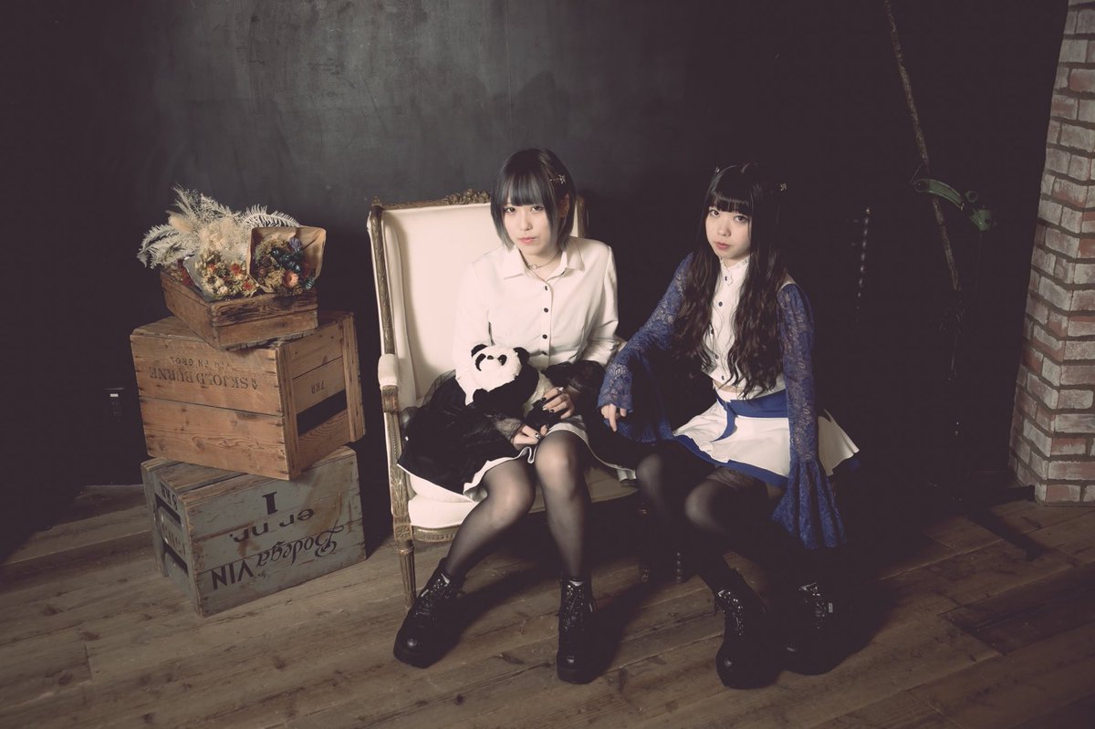 NtoZtheLIVE1's tweet photo. 4月26日 『N to Z』the LIVE
OPEN 13:00/START 13:30
会場：RAD HALL
チケット：https://t.co/xgn4j5zH0c
前売り3500円/当日4000円（ドリンク別）
（POPUP SHOPのみ）1000円（ドリンク別）

第四弾弾出演者告知
スペシャルゲスト
やついいちろう

出演
miscast
Tiko Tiko Tac https://t.co/9jbtWRHHRz