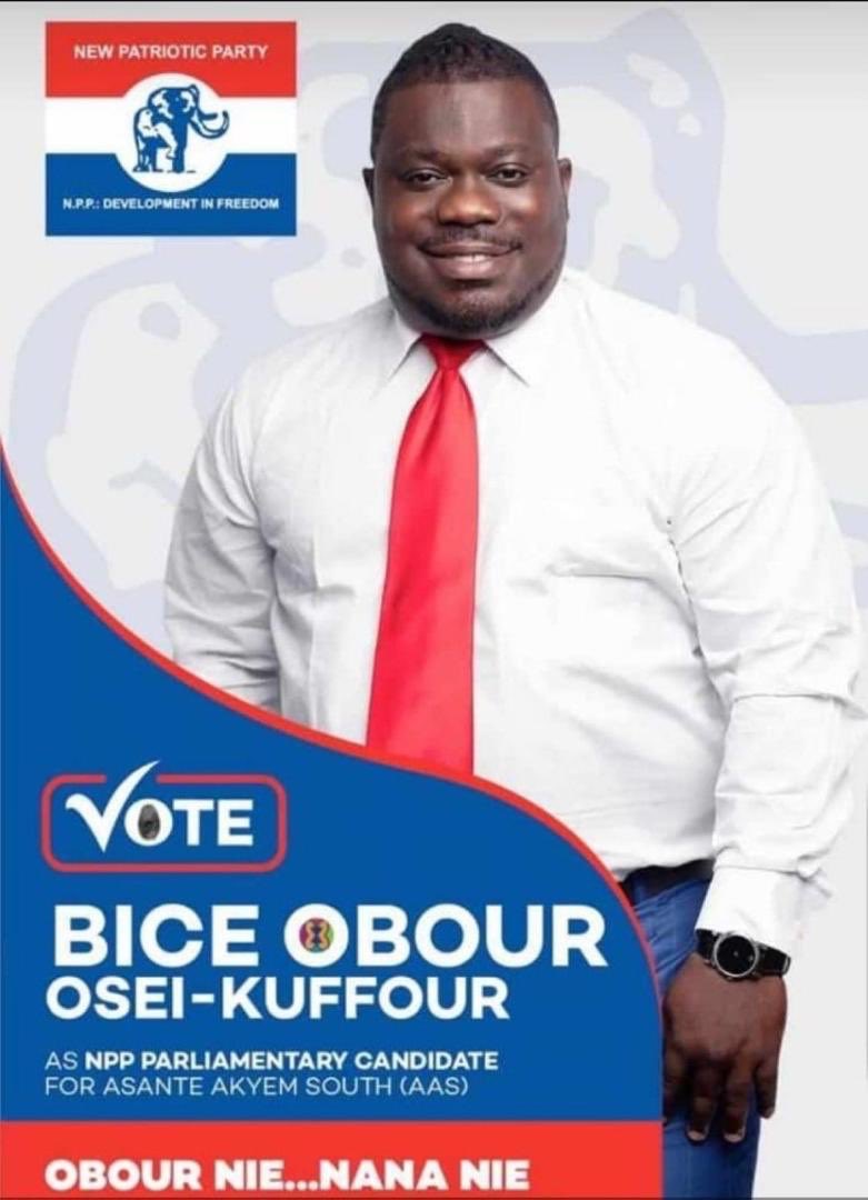 CrissWaddle's tweet image. Pls don’t VOTE for this Guy,he’s a waste of time and a selfish person 🙌🏾🙌🏾🙌🏾 stomach Politician