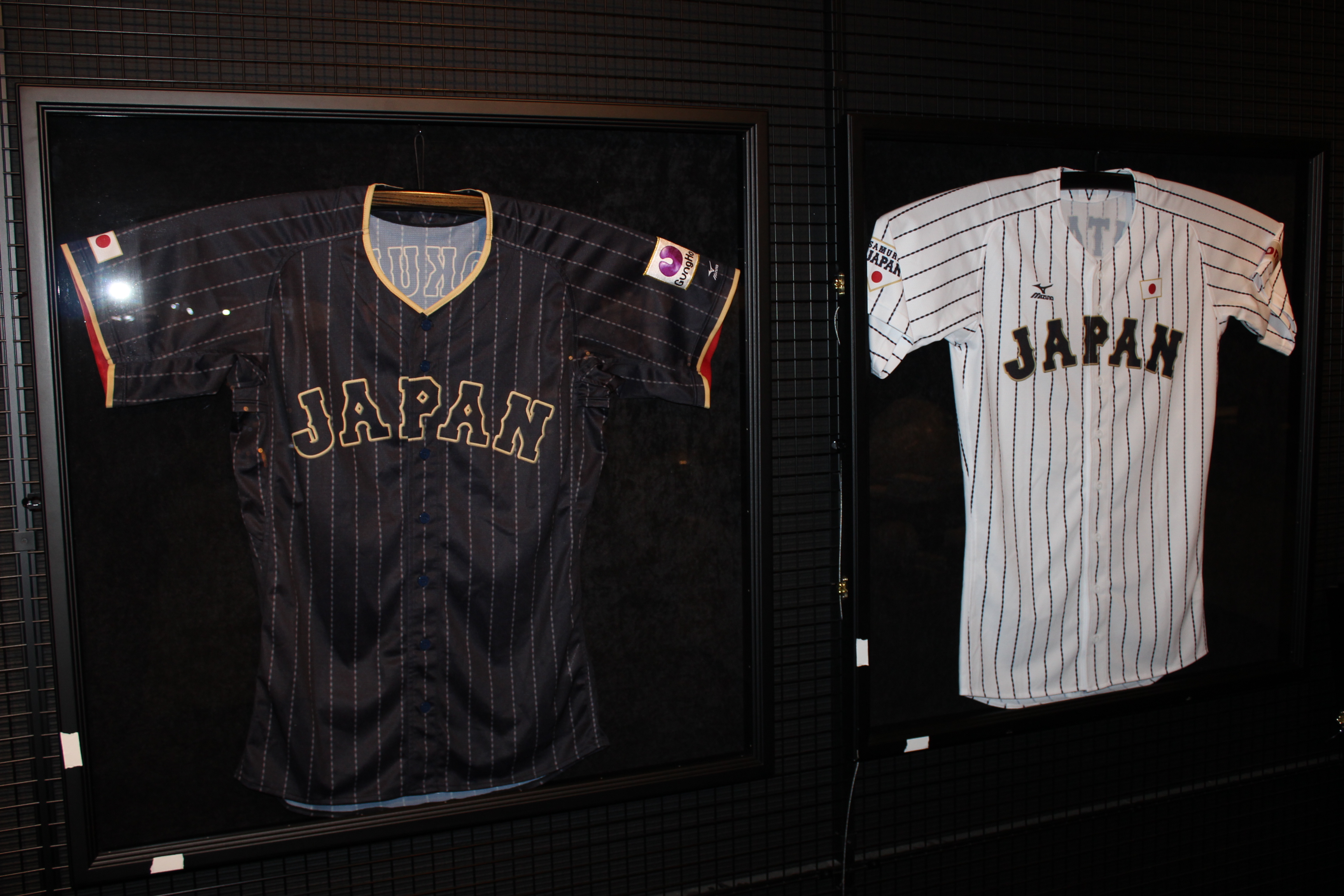 تويتر 野球殿堂博物館 野球伝来150年記念展 第1期 横浜denaベイスターズ特集展示 開催中 على تويتر 野球殿堂博物館 は現在 臨時休館中だけど 館内では侍ジャパン応援企画 野球日本代表の軌跡 の準備中 歴代の野球日本代表のユニホームを展示するよ