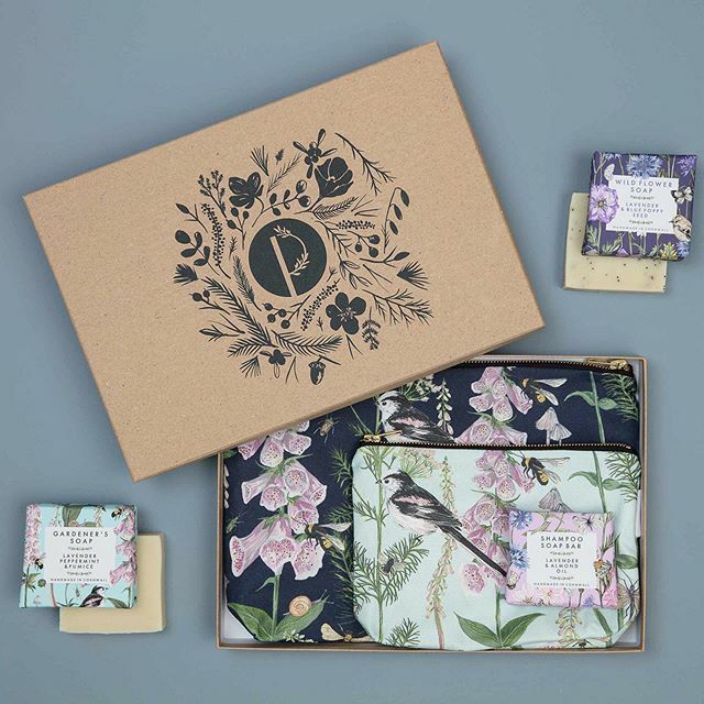 🌟Last Call for Mother’s Day orders!  I’ll be heading off to the post later today, so if you’d like anything sent off in time for Sunday, please order before 2pm today 🌟 These little gift sets have been super popular, and contain soap, a large wash ba… ift.tt/3a6fLhC