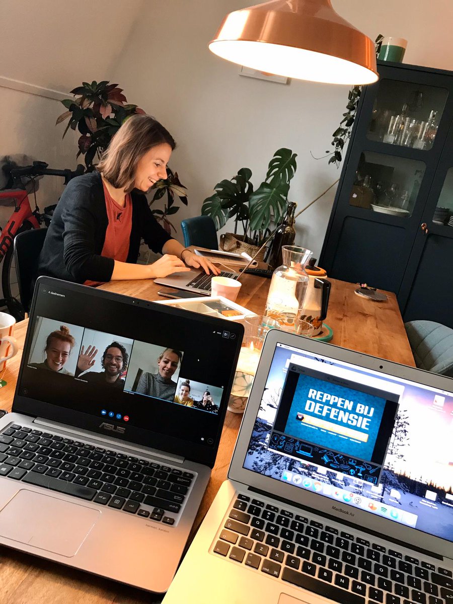 Heel Nederland werkt als dat kan vanuit huis en zo ook BRAM! 

Samen #thuiswerken tegen verspreiding #coronavirusNederland!