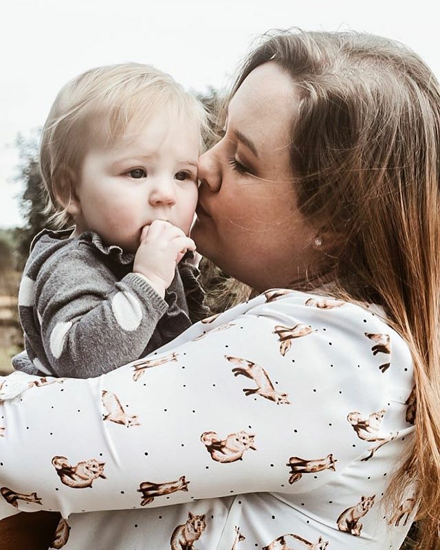 What are the things you remember most about your childhood?

Did you have special traditions that became sacred? Or favourite memories that give you all the nostalgic feels?

For me it’s simple things... Like sunny days spent in the garden. The fact that… ift.tt/2JaYtEx