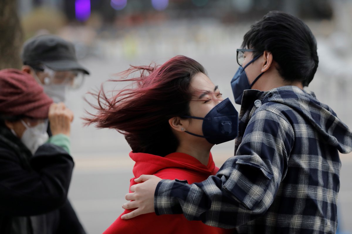 teleSURtv's tweet image. La ciudad china de #Wuhan epicentro de la pandemia del #coronavirus 2019, informó este jueves que no registró ningún caso de la neumonía #Covid19 en las últimas 24 horas bit.ly/3b678DW