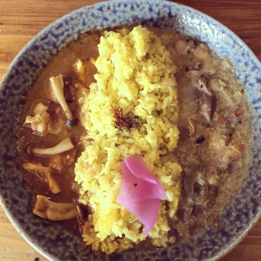 CurryGato's tweet photo. 春の三連休、スパイス営業いたします。激辛キーマカレー、スパイシーしめじチキンカレー、タイ風シーフードカレー、豆乳トマトキーマカレーの4ラインナップでお待ちしておりますm(__)m🍛 https://t.co/9NYjdocFrn