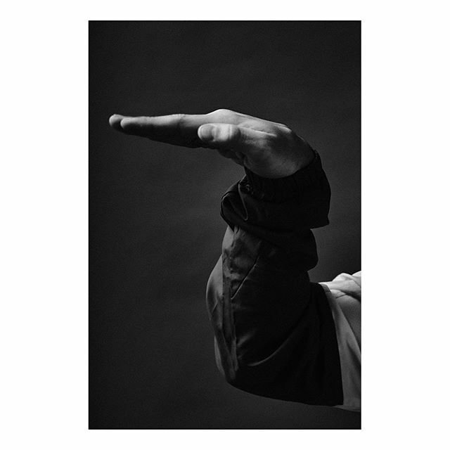 Mitchel, Dancer, Bow. 2020 🕺🏼 <a href="/mtgainz/">Mt Gainz</a> <a href="/raincrew/">Rain Crew</a> ift.tt/2QprX5m