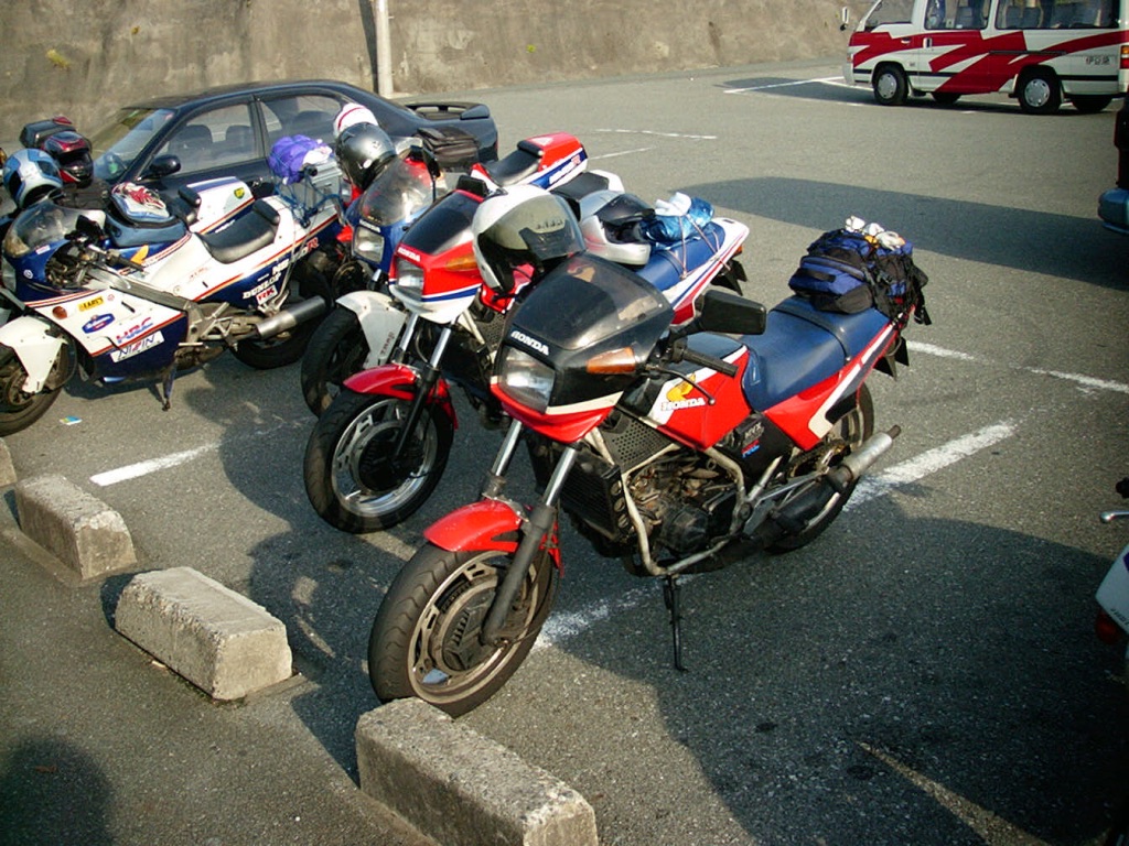 #愛車を選んだ理由
バイクをよく知らない頃に小山田いく先生の漫画「きみはノルン」を見て出てくるバイクが実在することに驚愕してそれから欲しくなった。「MVXに追いつくつもりか!?」 