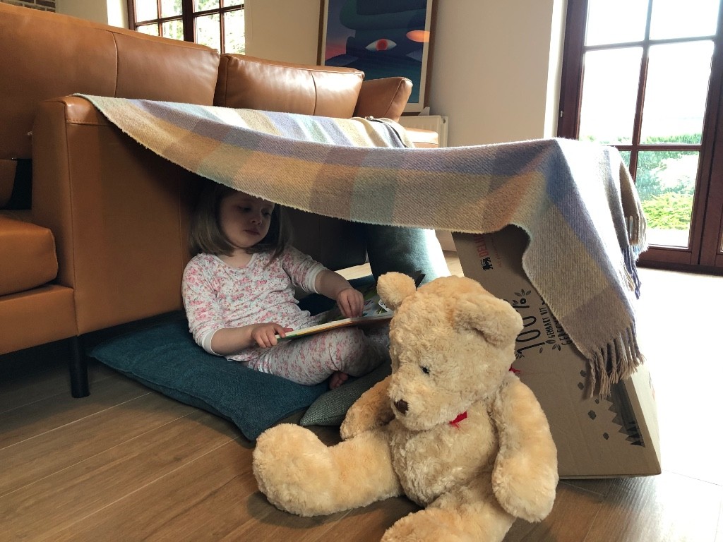 BSB_EarlyYears's tweet photo. So many amazing reading dens being built and enjoyed at home from our Early Years children! We love reading #continuouslearningprovision #BSBlife #BSBcommunity @BSB_Brussels https://t.co/tjuza5NPZj