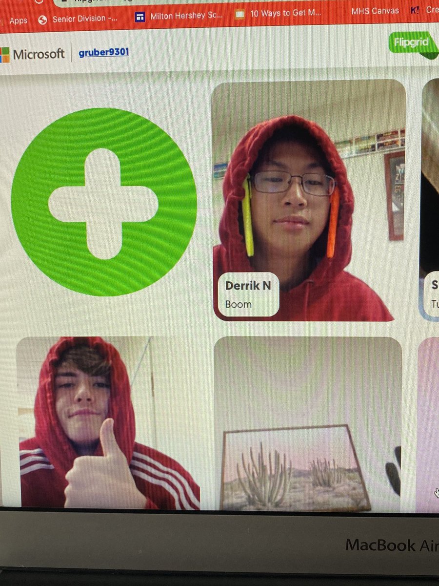 GruberMhs's tweet photo. Tried out @Flipgrid today! I missed seeing my kids’ faces! Derrik showing off some new fashion....hi-lighters hanging from glasses?! 😂 thankful for these kiddos and their sense of humor! #MHSPowerOfOne #bused #virtualschool #COVID19 https://t.co/7K6jrfD14n