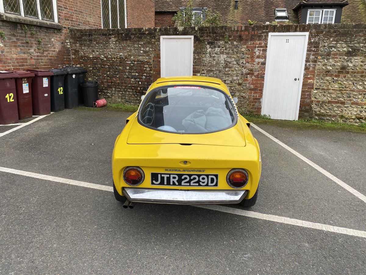 Spotted this week in Chichester.... A Matra D Jet. 1300cc of French fun. Helmet &amp; Gloves in the back 👍🏻 😍 🇫🇷 #matra #matradjet #frenchsportscar #classiccar #chichester #westsussex