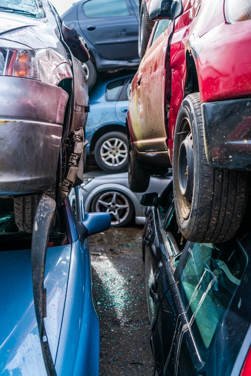 Removemycar's tweet photo. Scrap your car for hassle-free collection and guaranteed payment. Our collection teams are in your area today! Call us: 0330 159 1588 or visit https://t.co/d847cfIN06 #Sell #Scrap #Cash #Money #Car https://t.co/OHNfObttZ8