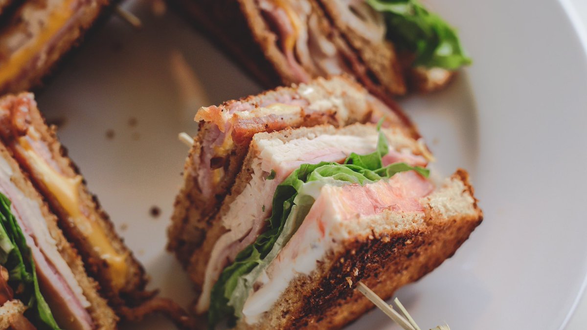 TheButterCafe's tweet photo. Now introducing ONLINE ORDERING! Use our new online site via square to scroll through breakfast, lunch, vegan and vegetarian items for carryout between 9am-3pm daily. Order now: https://t.co/5jdPZVbojc #daytondining https://t.co/hGfMS8Pr4s