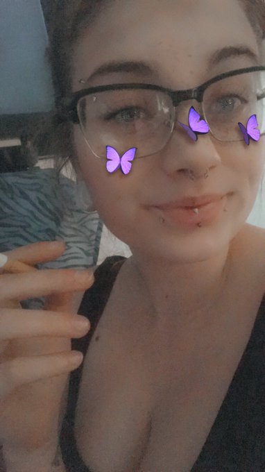 And the quarantine has begun.    I ain&rsquo;t leaving the house for a while now.   $end to help me with bills<a href="/tag/find"class="tags"><span>#find</span></a><a href="/tag/findomme"class="tags"><span>#findomme</span></a><a href="/tag/paypiggy"class="tags"><span>#paypiggy</span></a><a href="/tag/cashcow"class="tags"><span>#cashcow</span></a><a href="/tag/walletsla"class="tags"><span>#walletsla</span></a>