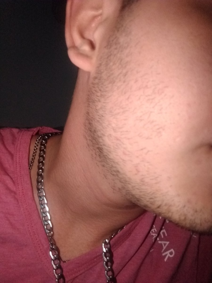 RichyMC98's tweet photo. @topita22 Yo me estoy dejando crecer la barba 😅voy a aprovechar el bug🤷🏻‍♂️ https://t.co/7llCPN8meR