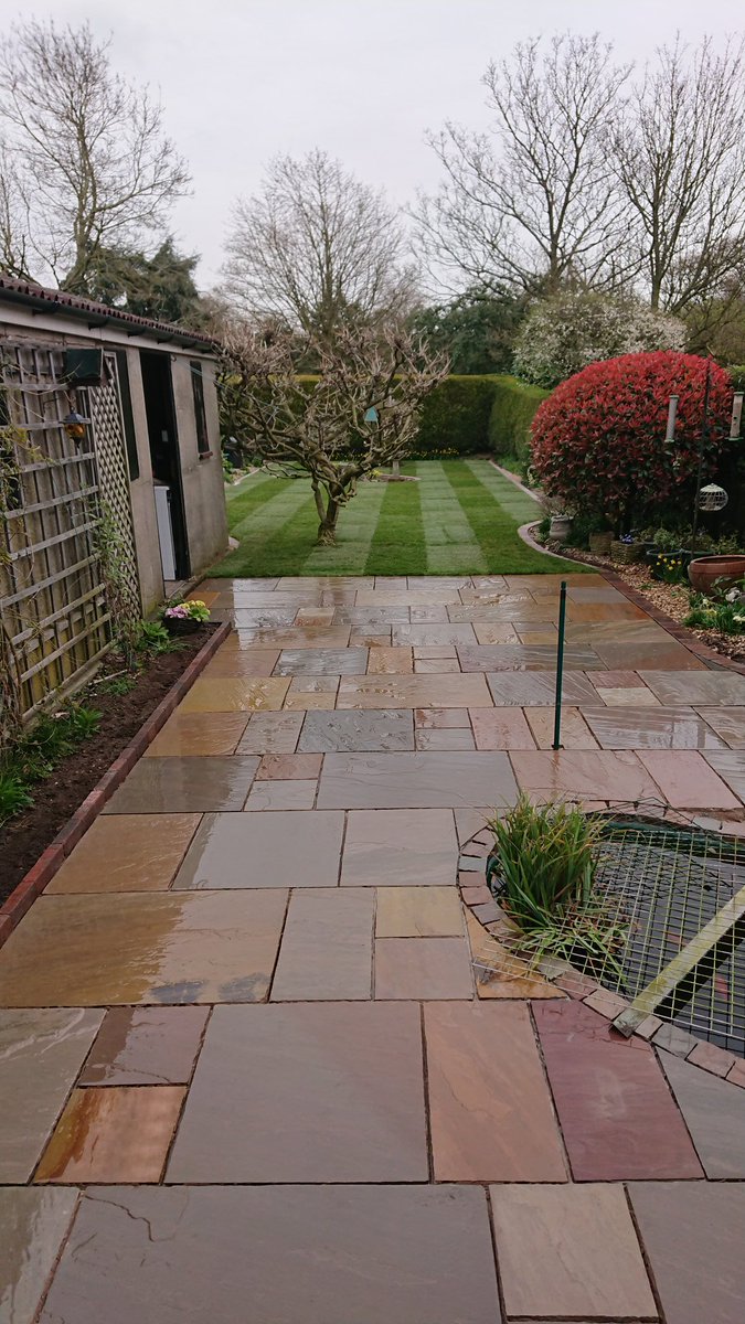 GandJLandscapes's tweet photo. New lawn laid today and project nearly finished 😊 Looking very much like @mrssarahhickman CAD design 👌#Nottingham #Landscaping #gardendesign #Creatingyourperfectspace https://t.co/ACv8ewCRCD https://t.co/6p0tuwsmo1 https://t.co/7HfXJGF35B