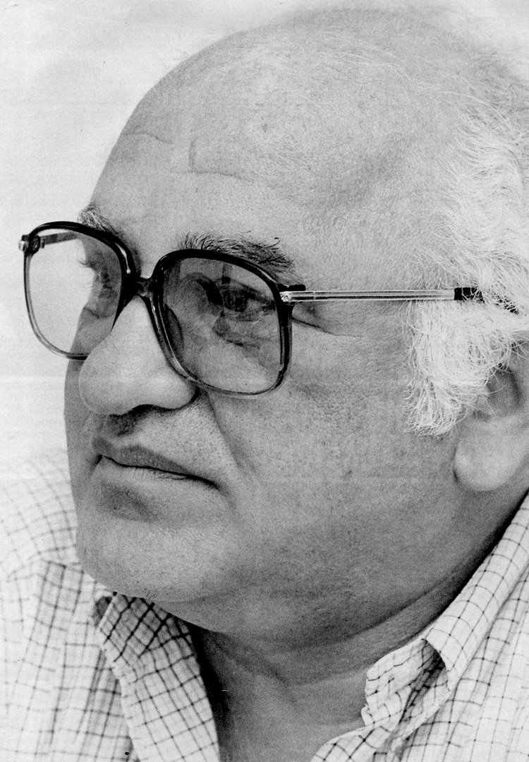 SomosHumanidad's tweet photo. ✍️ En septiembre del año 1999, dos meses antes de morir, el escritor y periodista #JacoboTimerman dijo: “no hay que esperar del periodismo más de lo que la sociedad argentina es. Menos, sí”. https://t.co/OSWOioVJ1Z