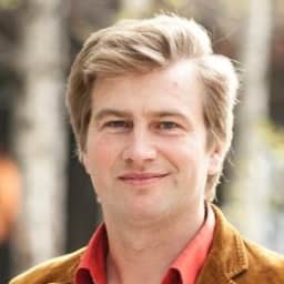 ATransferwise's tweet photo. @TransferWise What happened  I send the information ????? Email from your company promising to the send money 10 days ago????after  you being claim that you had no money for 10 months, you are a fraud, say hi to the blonde flash Gordon from Estonia kristo Kaarmann your ceo https://t.co/GDfqx0LXE4
