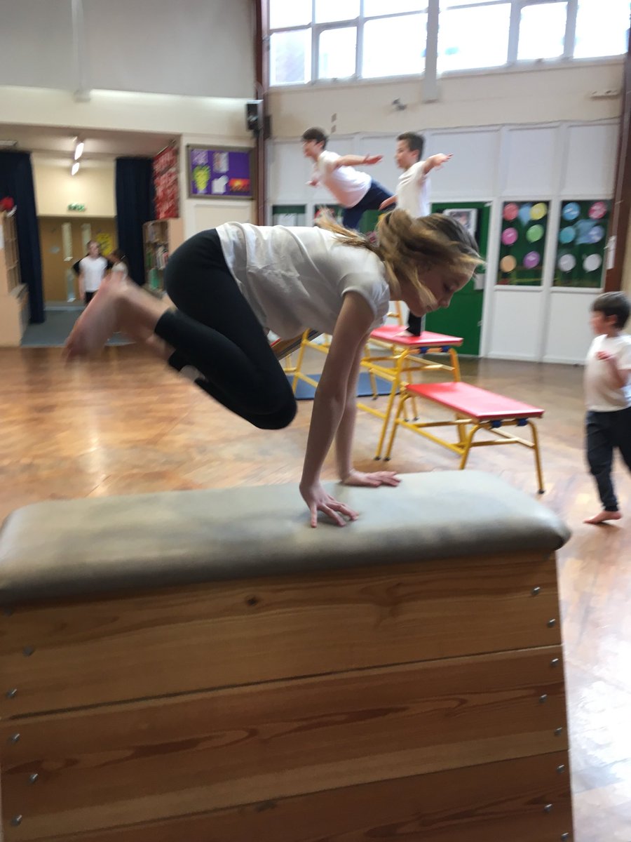 SpringCottagePS's tweet image. Always time for the children to be active, now more than ever. #springcottagesports #springcottage5T #springcottage5L