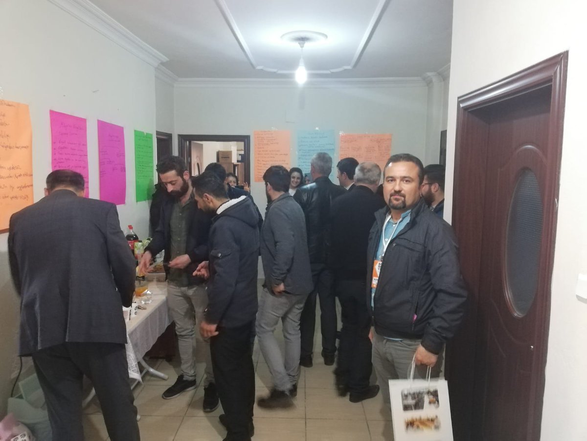 midyat_d's tweet photo. PLATFORM TOPLANTISI 11

Projemizin dâhilinde olan son platform toplantımızı  (11.toplantı) Turabdin Süryani Kültür ve Sanat Derneği Başkanı Sayın Hazne DOĞAN yönetiminde 08.03.2020 tarihinde gerçekleştirdik.
 #siviltoplum, #stk,#midyatkadınlar https://t.co/ZZxoJiV8Kv