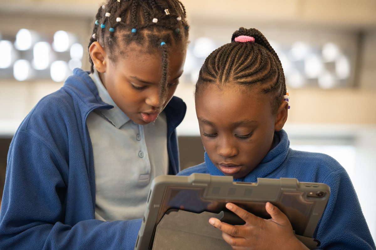 We've prepared a special #newsletter edition this week with a focus on #RemoteLearning. Hopefully it is useful. #EdTech #Schools 

bit.ly/3a73Hgm