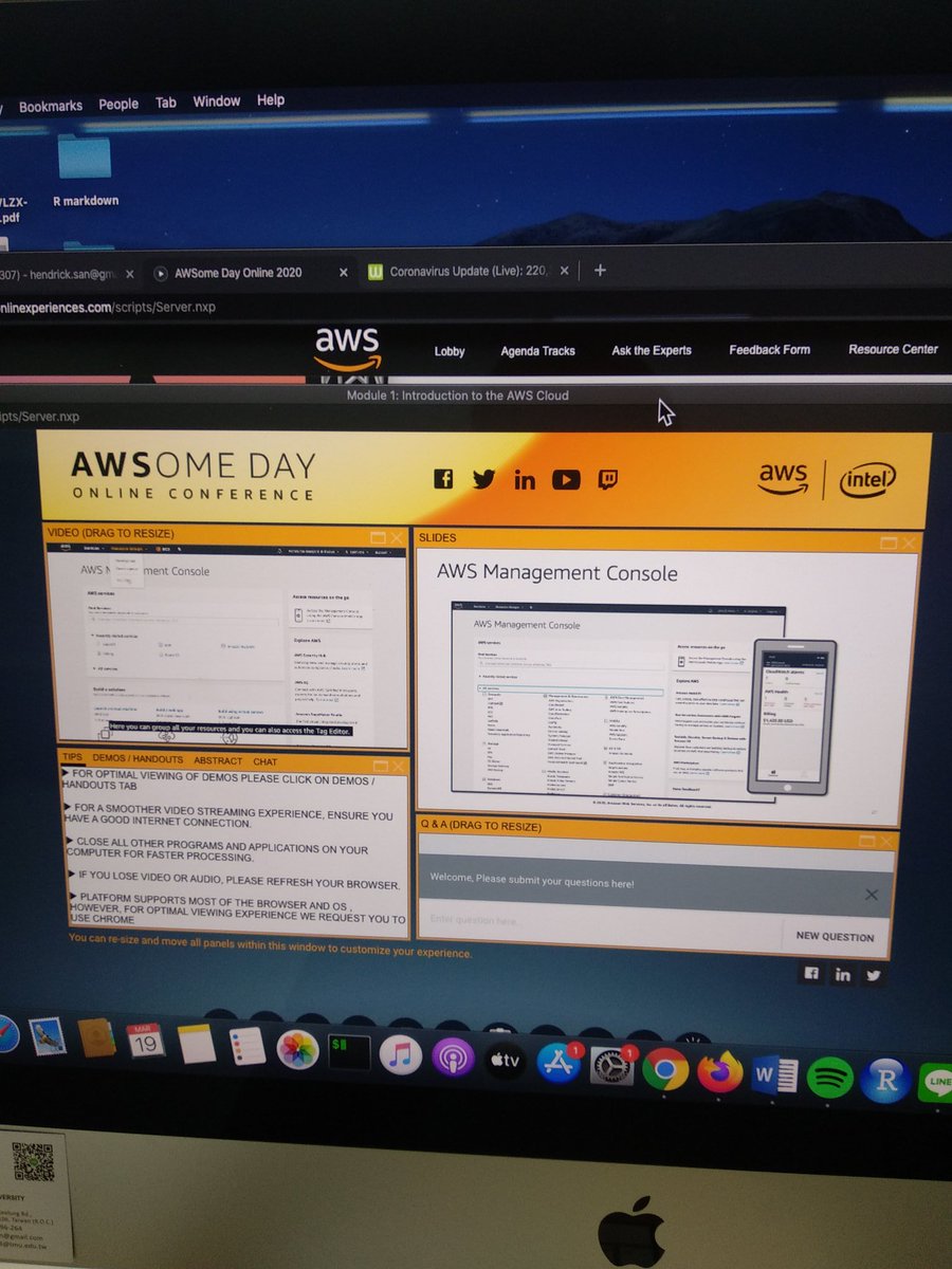 hendrick0403's tweet photo. First time joined online conference inside the lab! 
Really great move from #AWSomeDay to held this kind of conference in this kind of world situation👏 https://t.co/JftBMX4IL8