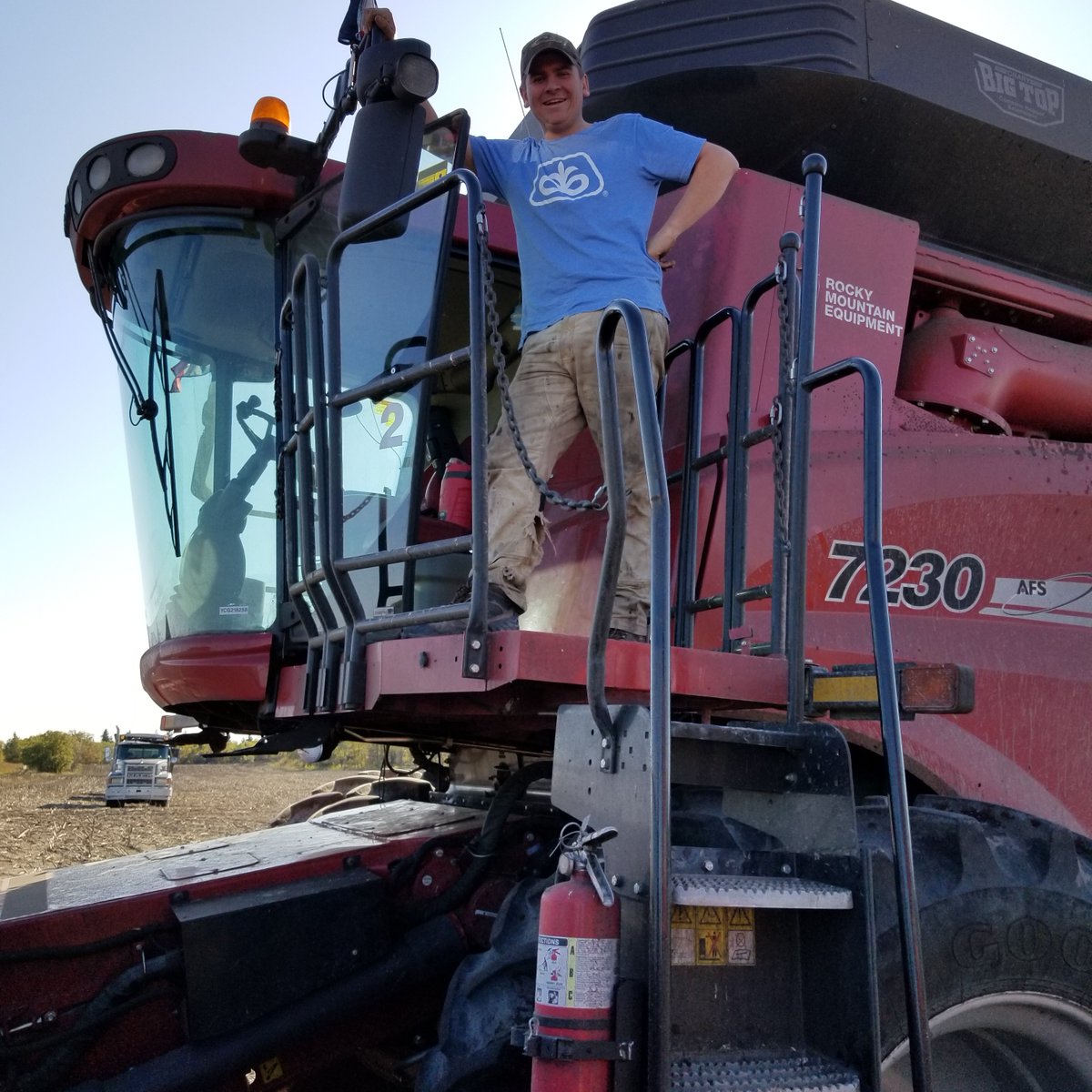 FarmFemmes tweet media