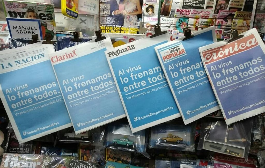 LANACION's tweet photo. Día histórico | Al virus lo frenamos entre todos. Viralicemos la responsabilidad #SomosResponsables 💪💪 https://t.co/ypviGKatp5