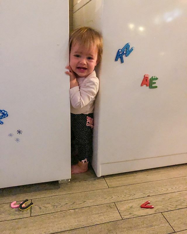 emmmienardi's tweet photo. When you love cleaning so much that you try to get to the swifter by wedging yourself in between the washer and the fridge 🤦🏻‍♀️ So thankful for our sweet nanny for keeping my child safe, and me entertained 😂 •
•
•

#motherhood #momlife #baby #parent… https://t.co/4Q3KRPT60t https://t.co/sPTAGwCJTE
