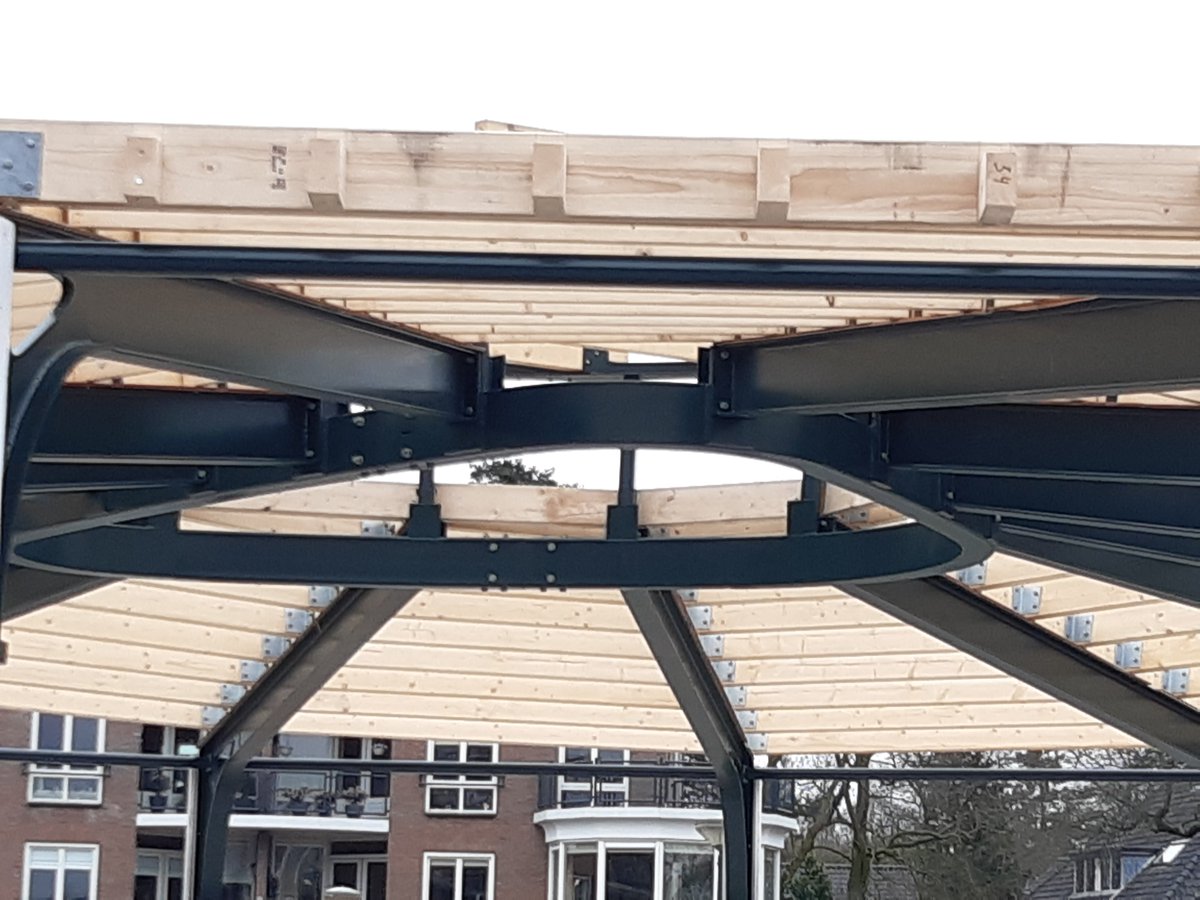 TonEngels's tweet photo. Voortgang bouw #paviljoen op het #Vinkenplein in #Bilthoven!
@BVerandert @BilthovenBouwt @CordeelNL https://t.co/2Bm4J4MbTp