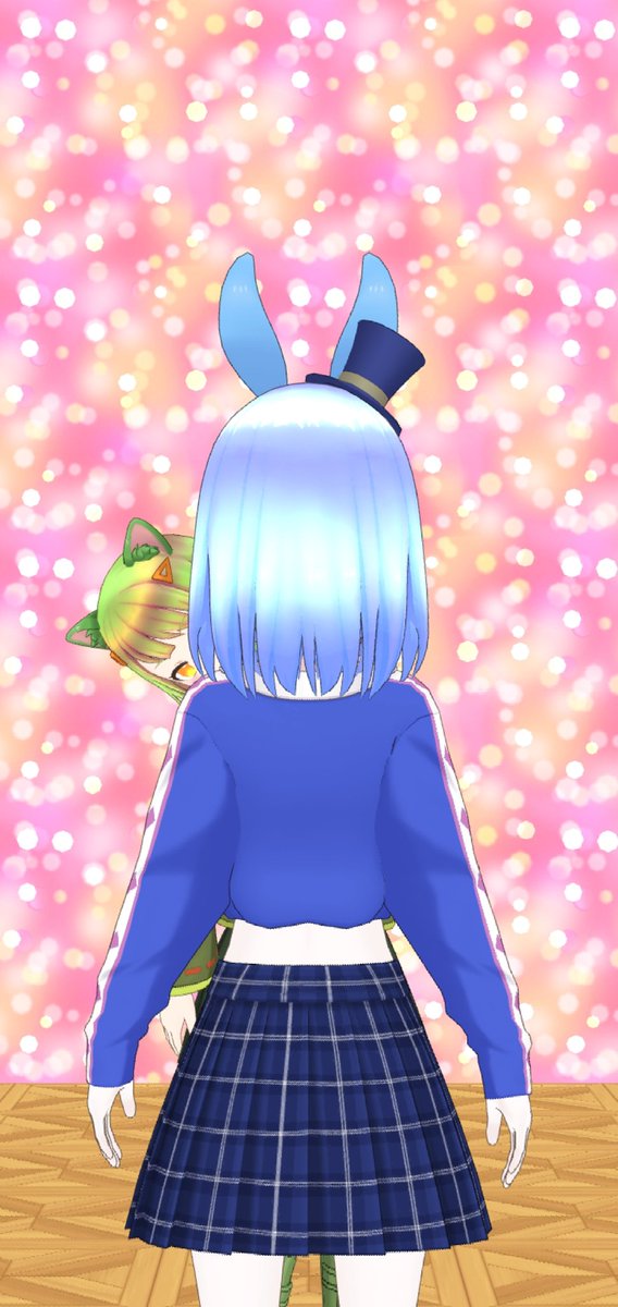Ex2EEd47cFXLCWF's tweet photo. これ誰？！ https://t.co/eJKvIjwRzQ