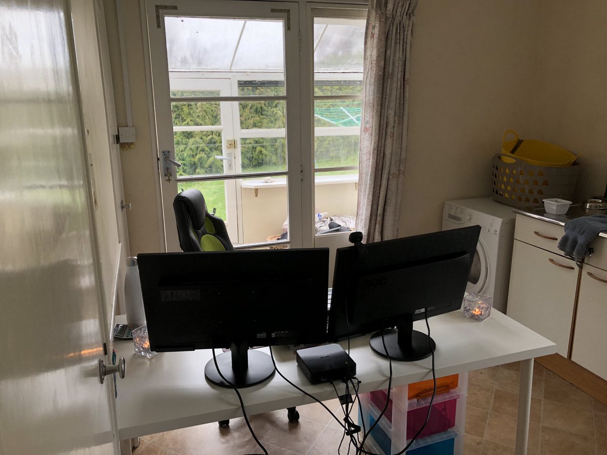 FreshFinancials's tweet photo. When you have 5 people all working from home when you are only used to 1 at a time means itβs time to think about personal space. Jonny has our usual home office and I have.... the utility room ππ€£ #SheCave #HomeWorking #PersonalSpace https://t.co/awoJsQSwLh