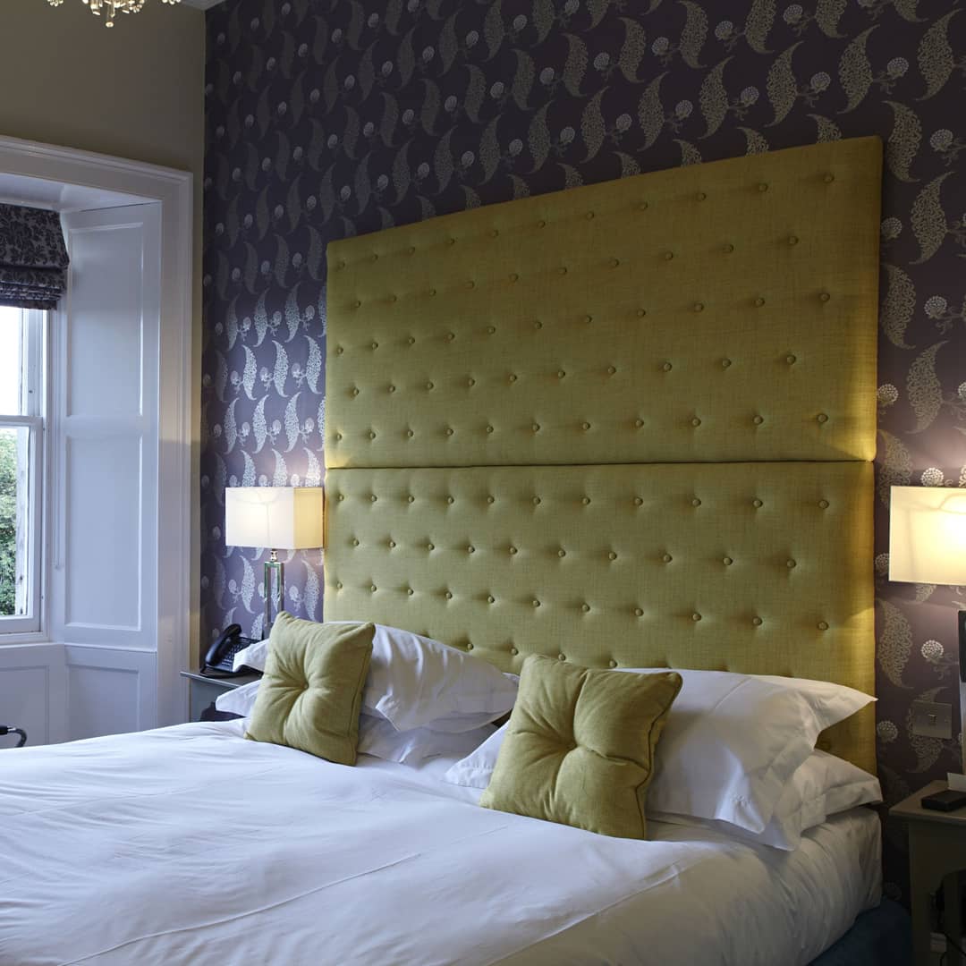 Is this you? We have beautiful QUIET CLEAN EMPTY rooms WITH DESKS! Even if you only need for a couple of hours, give us a call and we will do our best to help. #Edinburgh #workfromhome #covid19UK