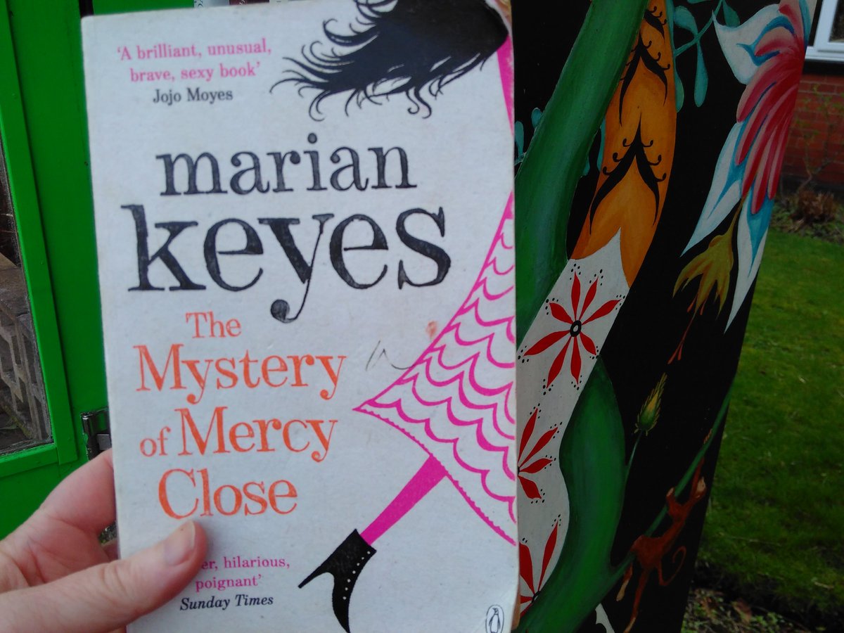 leedslillibrary's tweet image. Quick escape from SI to Jungle Book #LLFL. Lots of books including GoT. I left the @MarianKeyes - perfect escapism.
Obvs follow virus procedures - we'd leave out sanitiser if we could! I have a 2 day decontamination bookpile.
Stay well, JC x
#takeabook #leaveabook #bookexchange