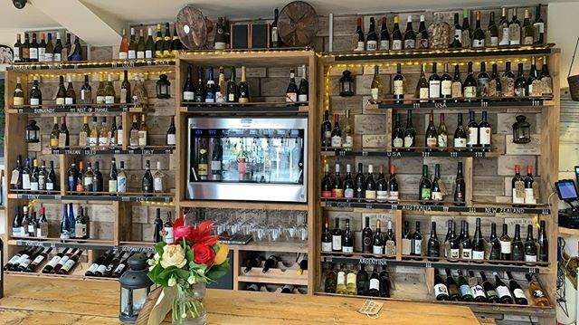 GrapetoGrainMcr's tweet photo. Supermarkets may look like scenes out of Apocalypse Now but do not worry!! Our shelves are full of delicious wine to get you through quarantine!!⁠
.⁠
Self isolating or can't get out?? We'll bring it to you!!⁠
.⁠
We are offering free home delivery with certain areas and w… https://t.co/90dXnMpHTI