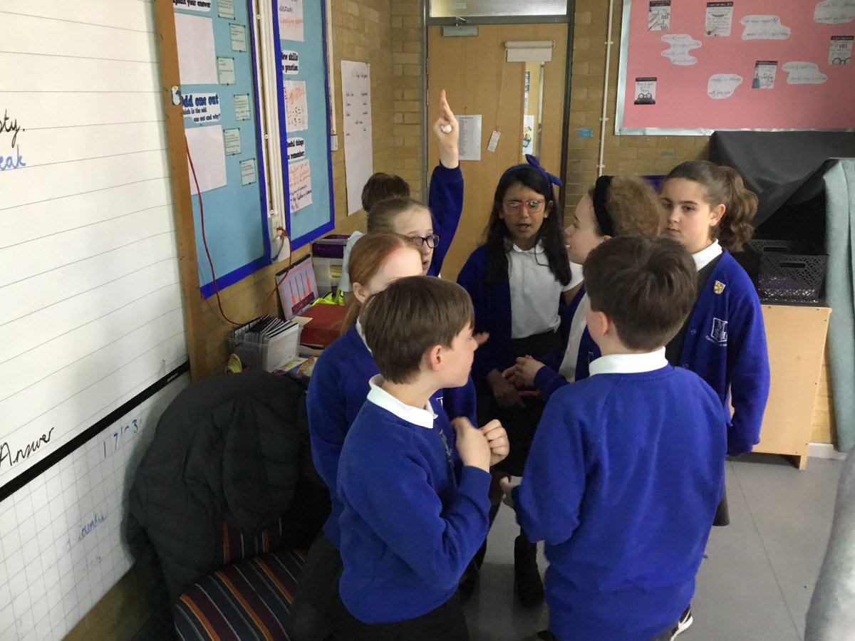st_michaels_ham's tweet photo. (2/2) The points of view that were argued were brilliantly thought out and magnificently presented! Wel done to both teams! Unfortunately, only one team could win and that was the disagreeing team. @voice21oracy #youngdebaters https://t.co/ftYv1kFiEG