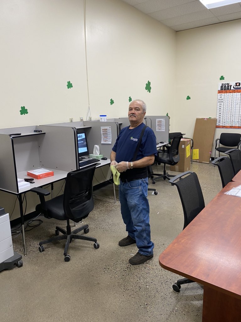 Huge shout out to Ricardo. He’s working hard to make sure we all have a clean, safe work environment to take care of our customers and each other. <a href="/kstolie/">Kstolie</a> <a href="/dhrm184/">@Toni_dhrm184</a>