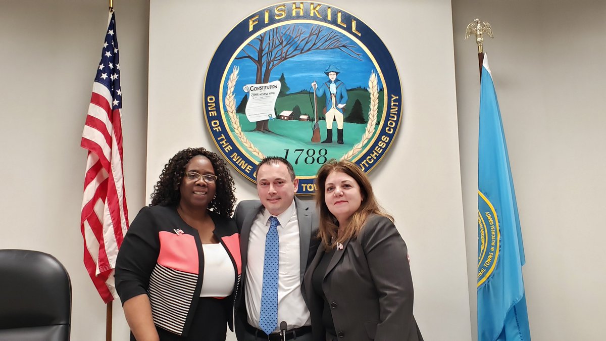 FishkillTownNY's tweet photo. History is made in the Town of Fishkill!

The Town Board unanimously passed Local Law No. 1 of the year 2020 at the March 18, 2020 meeting.

This law establishes term limits of two (2) four-year terms for the Town Board and Town Supervisor. https://t.co/kx7vslpa80