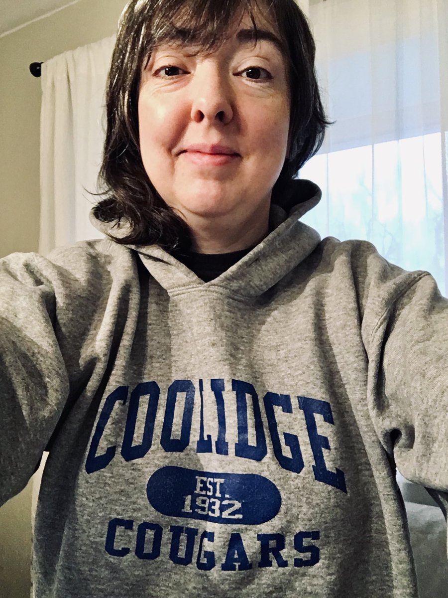 MrsAuxter's tweet photo. Ready for our first virtual ⁦@WPSCoolidge⁩ Spirit Day! #gocougars 💙💛 https://t.co/QvAMxuwH0i