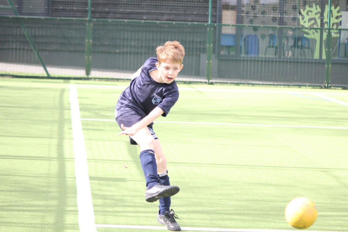 DaveniesSchool's tweet photo. With goals galore, fervent participation and a penalty shoot-out or two, the #HouseFootball finals did not disappoint! Congratulations to our Senior and Junior winners #ShackletonHouse and well done to all who took part β½οΈ #football #teamwork #community #engageinspirechallenge https://t.co/L4IldNmg89