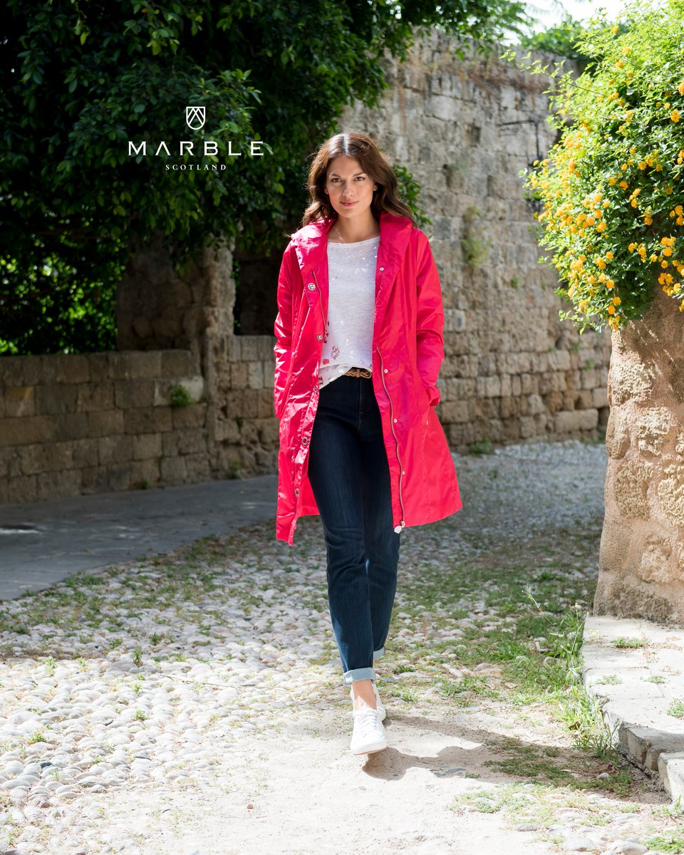 marblefashions's tweet photo. We ❤️ our machine washable longline rain jacket. With a hidden hood and dropping to just below your posterior, it's the perfect overlayer for your spring work wardrobe. #jacket #longline #SS20 https://t.co/i2TBBkH2Iz