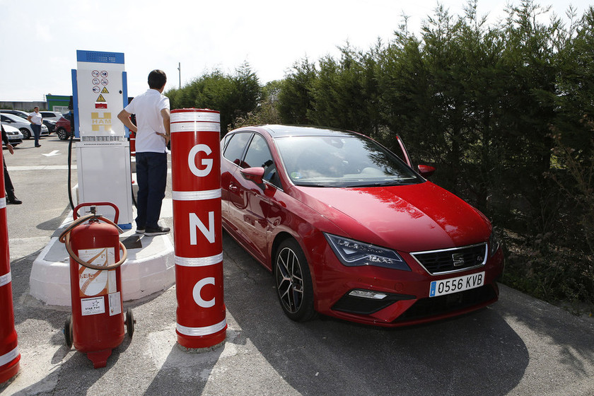 El Grupo Volkswagen abandona el desarrollo de futuros modelos de GNC o gas natural para centrarse en el coche eléctrico. motorpasion.com/p/312329