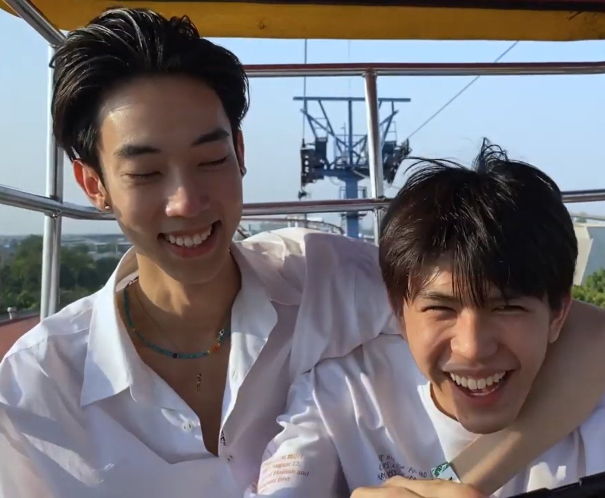 Kamonch18686617's tweet photo. น่ารักขั้นสุด จีก็เอ็นดูมุเกินเบอร์มากกกกก
#saveG
#กาลครั้งหนึ่งของเรา https://t.co/4biJwzUzBQ