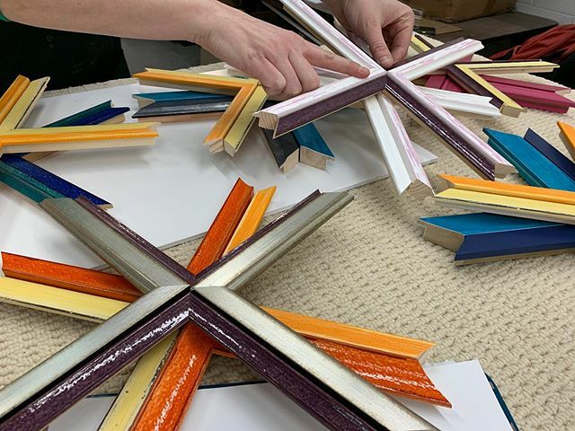 leframeshoppe's tweet photo. Who else needs a little sunshine today? These handcrafted beauties will soon fill our store front windows. Can’t wait! 🌸🌼 #customframing #leframeshoppe #lifeisbetterframed https://t.co/3RpDLWN386 https://t.co/Cq6qlQ3moc